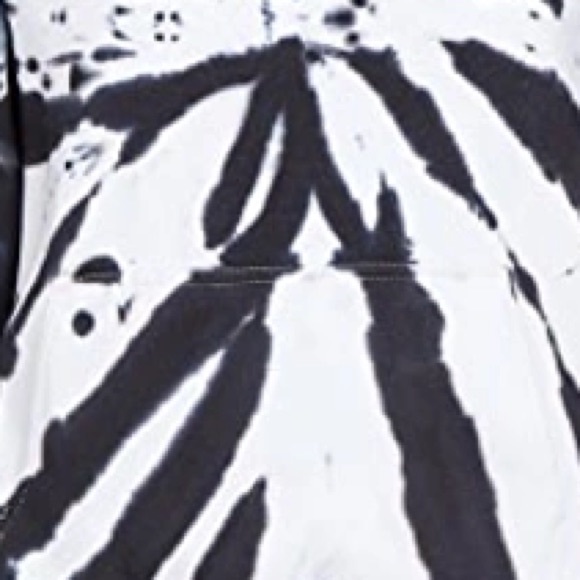 WORTHY THREADS BLACK AND WHITE TIE-DYE T-SHIRT - Picture 3 of 3